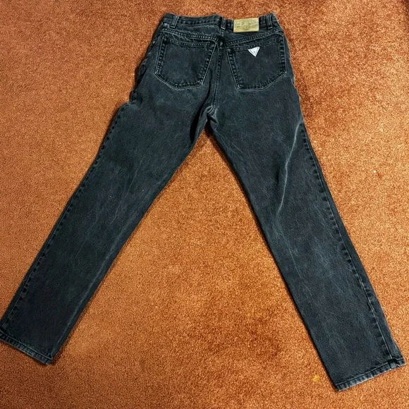 VTG Guess Jeans - Picture 3 of 7